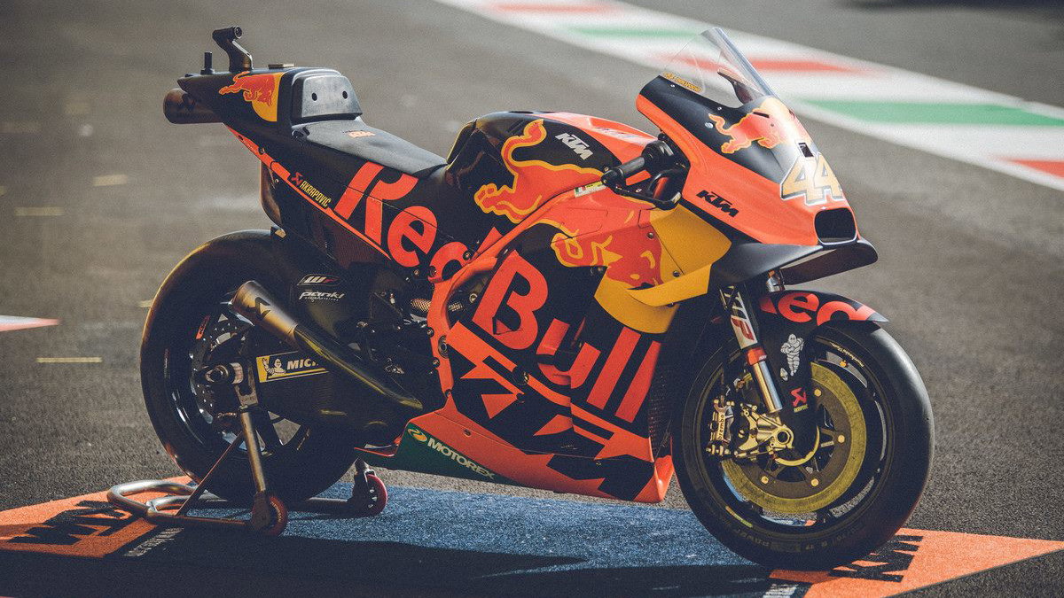 2019 KTM RC16.jpg